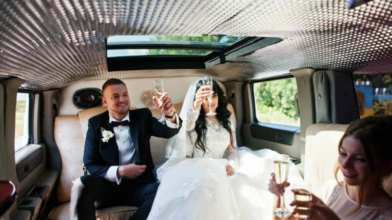 Wedding Limousine Services Elevating Special Moments With Timed And Polished Arrivals